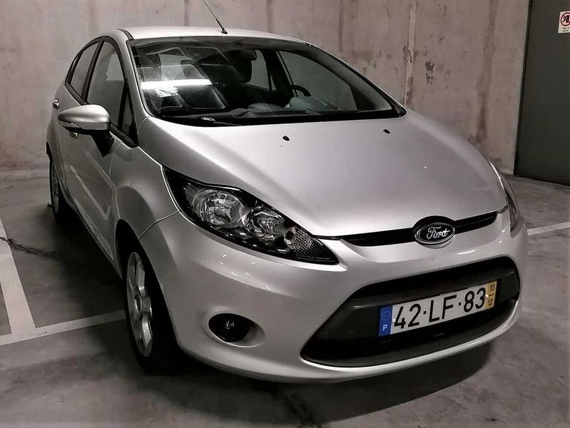 Ford Fiesta • 2010 • 98,000 km 5