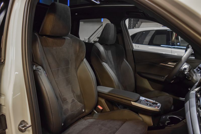 BMW X1 • 2024 • 4,100 km 7