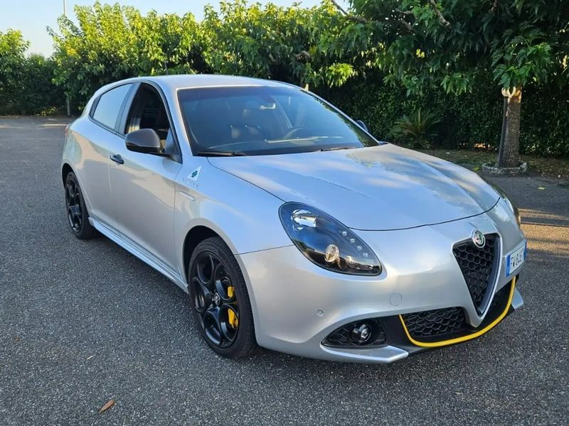 Alfa Romeo Giulietta • 2019 • 50,000 km 8