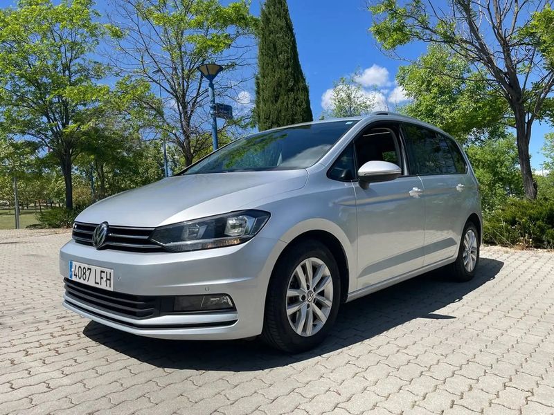Volkswagen Touran • 2019 • 180,000 km 7