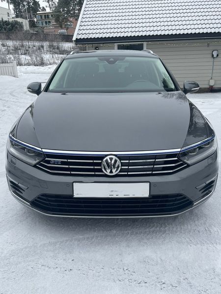 Volkswagen Passat • 2017 • 64,482 km 1