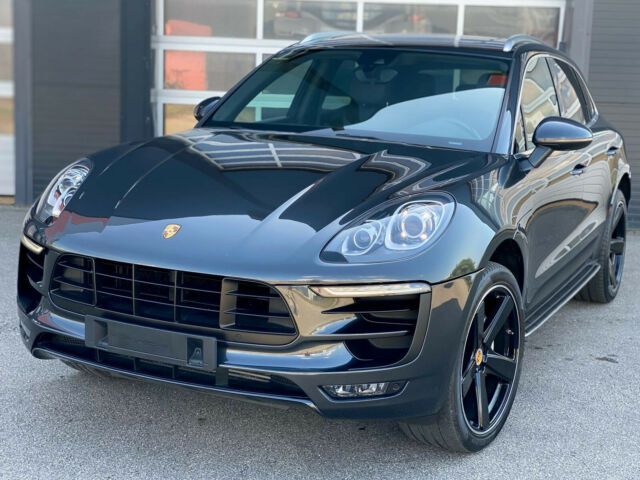 Porsche Macan • 2017 • 90,000 km 1