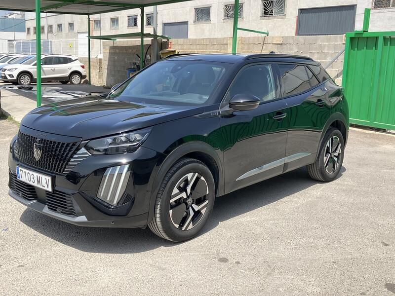 Peugeot 2008 • 2023 • 22,581 km 1