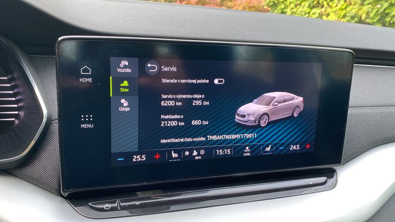 Škoda Octavia • 2021 • 182,700 km 12