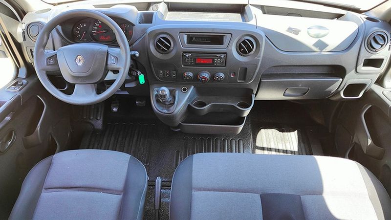 Renault Master • 2019 • 129,226 km 1
