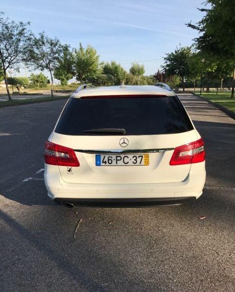Mercedes-Benz E • 2010 • 185,000 km 2