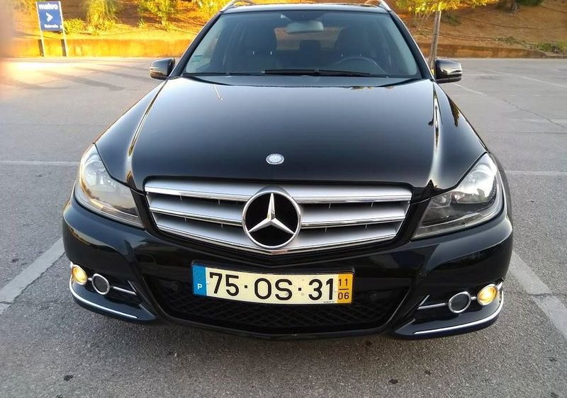 Mercedes-Benz C • 2009 • 149,999 km 1