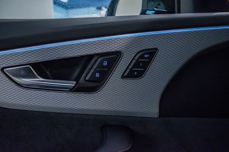 Audi SQ8 • 2024 • 900 km 16