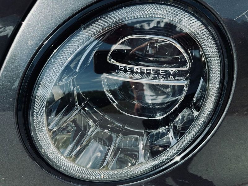 Bentley Bentayga • 2020 • 76,000 km 6