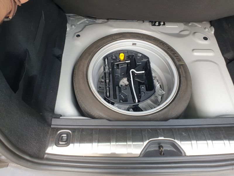 Peugeot 2008 • 2014 • 63,600 km 2