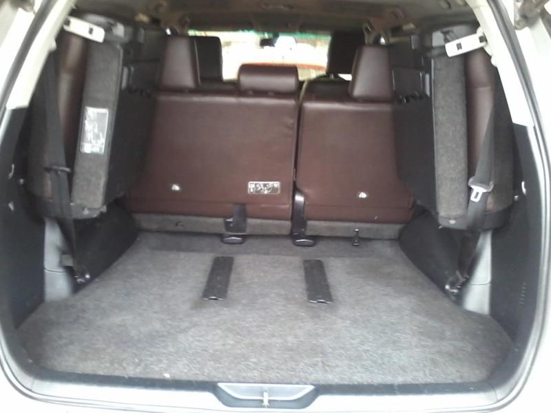 Toyota Fortuner • 2010 • 165,000 km 2