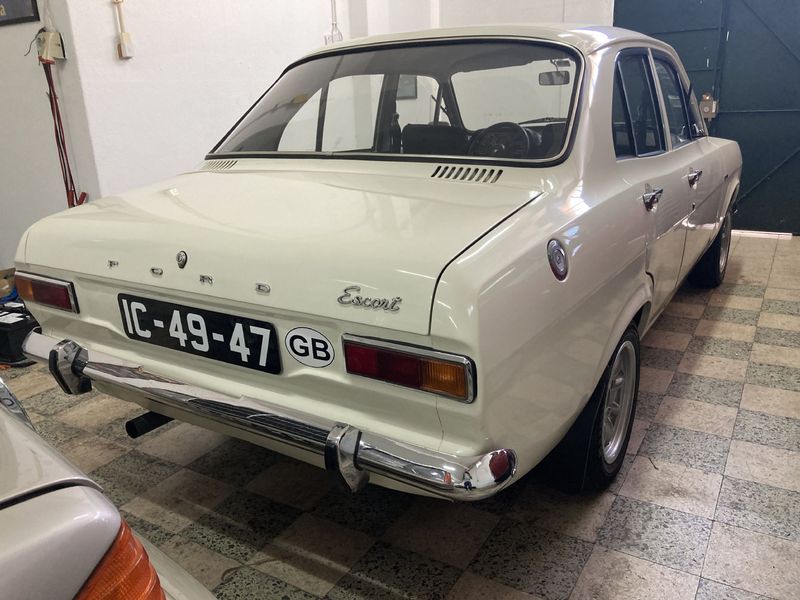Ford Escort • 1970 • 35,560 km 3