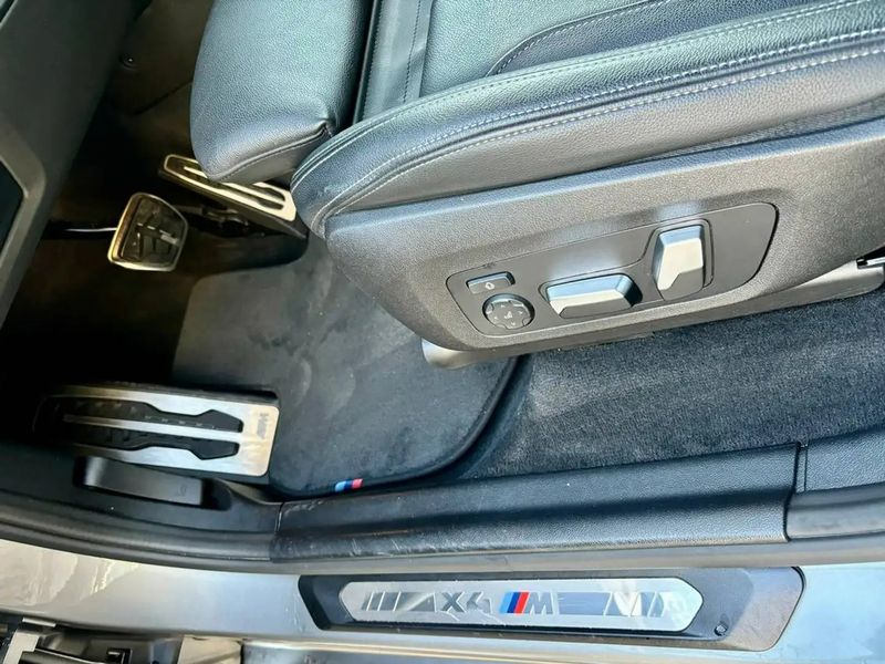 BMW X4 • 2020 • 108,500 km 10