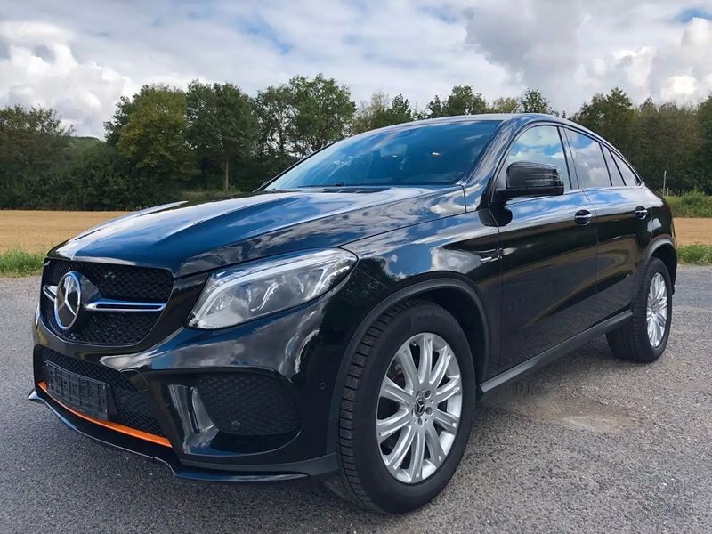 Mercedes-Benz GLE-Class Coupe • 2018 • 81,600 km 2