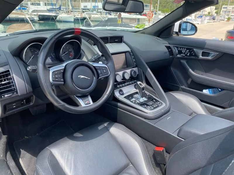 Jaguar F-Type • 2014 • 50,200 km 5