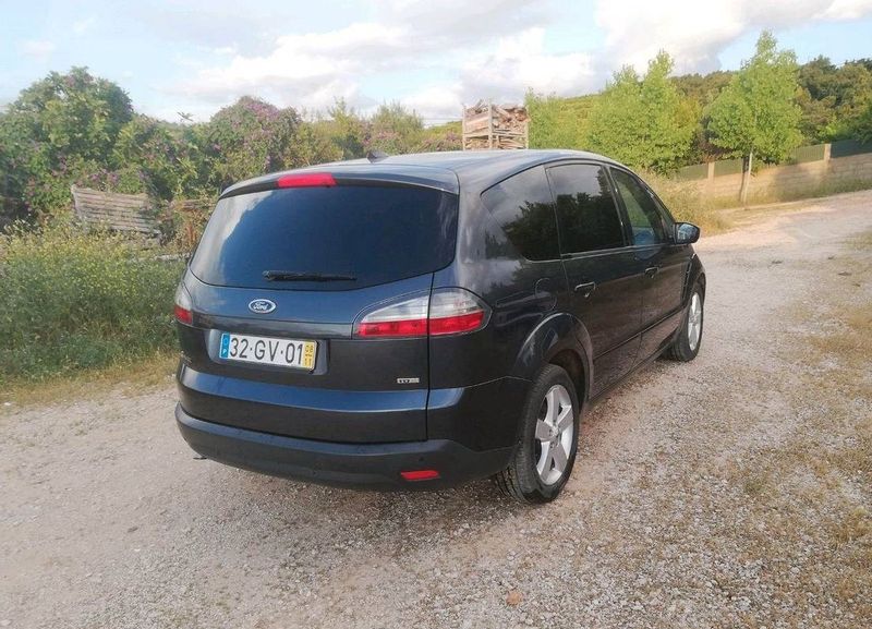 Ford S-Max • 2008 • 180,000 km 2