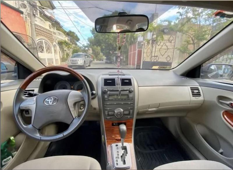 Toyota Corolla • 2010 • 107,000 km 4