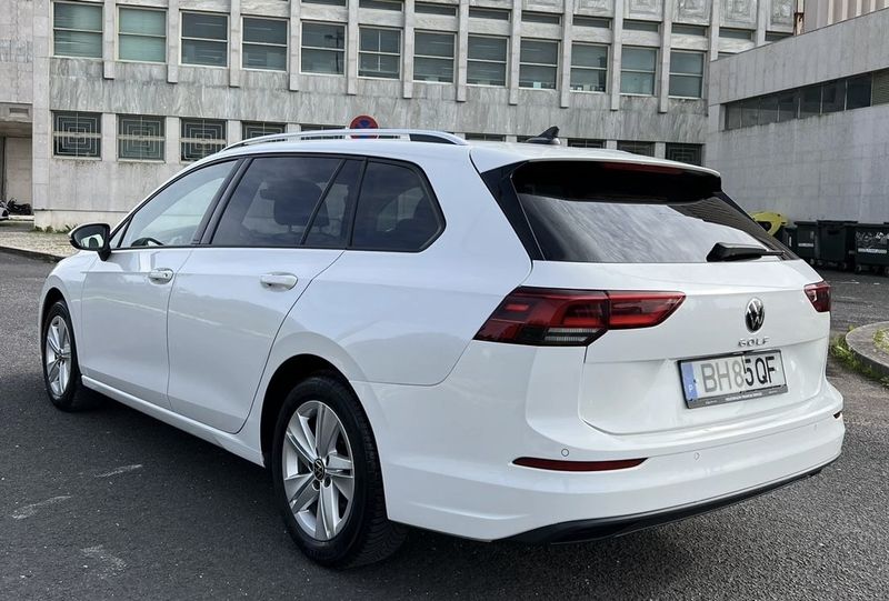 Volkswagen Golf Variant • 2021 • 23,900 km 3