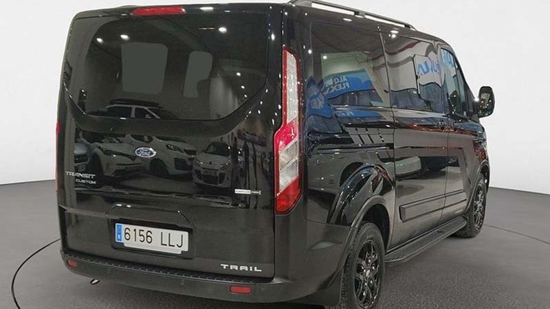 Ford Tourneo Custom • 2020 • 64,956 km 4