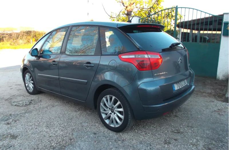 Citroën C4 • 2008 • 249,468 km 1