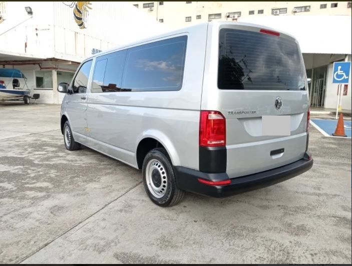 Volkswagen T5 Transporter Shuttle • 2016 • 90,903 km 5