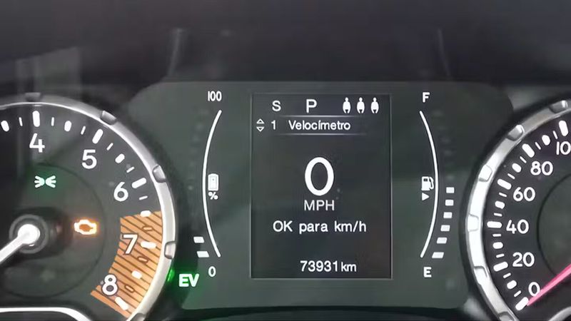 Jeep Renegade • 2023 • 73,931 km 10