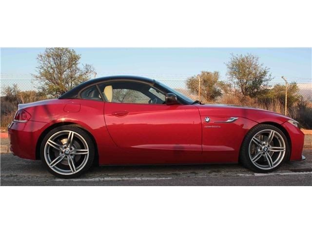 BMW Z4 • 2010 • 82,000 km 6