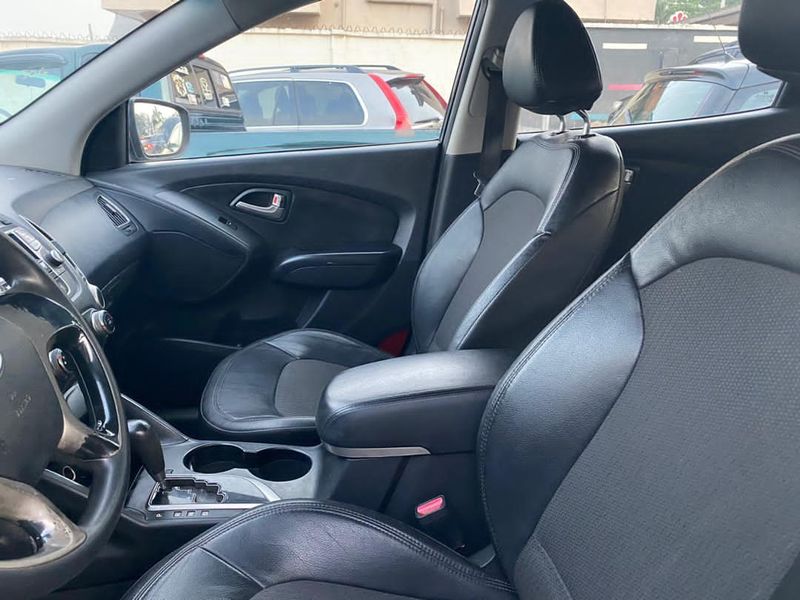 Hyundai ix35 • 2017 • 50,000 km 2