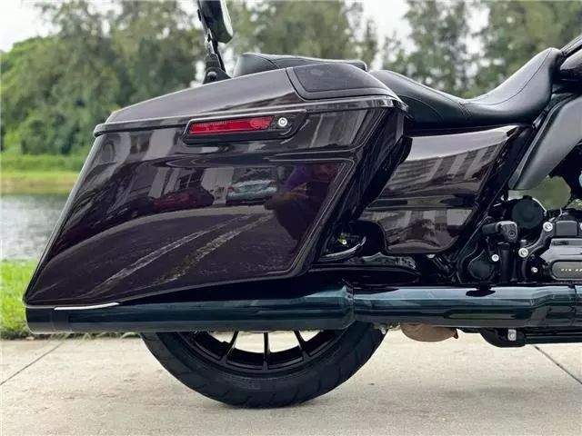 Harley Davidson street glide • 2019 • 19,700 km 4