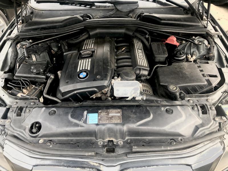 BMW E60 • 2009 • 125,000 km 4