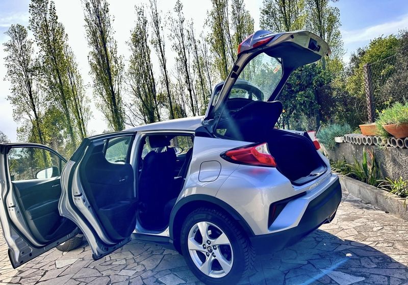 Toyota C-HR • 2017 • 139,000 km 3