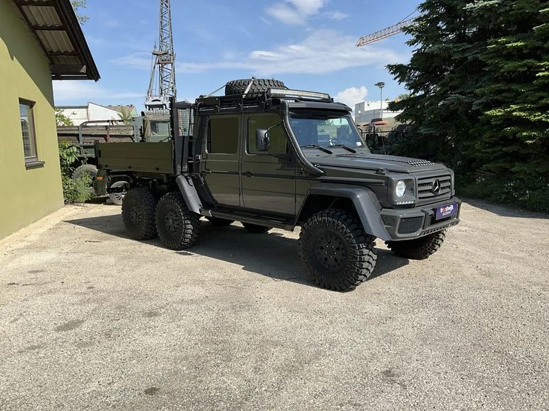 Mercedes-Benz G-Class • 2016 • 54,900 km 1