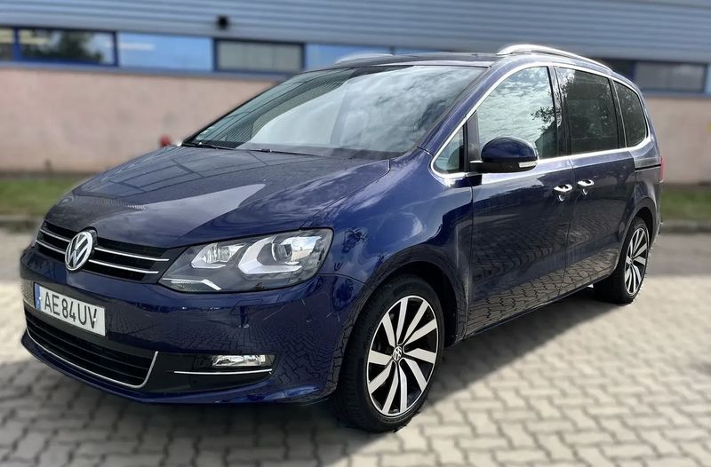Volkswagen Sharan • 2021 • 114,000 km 1