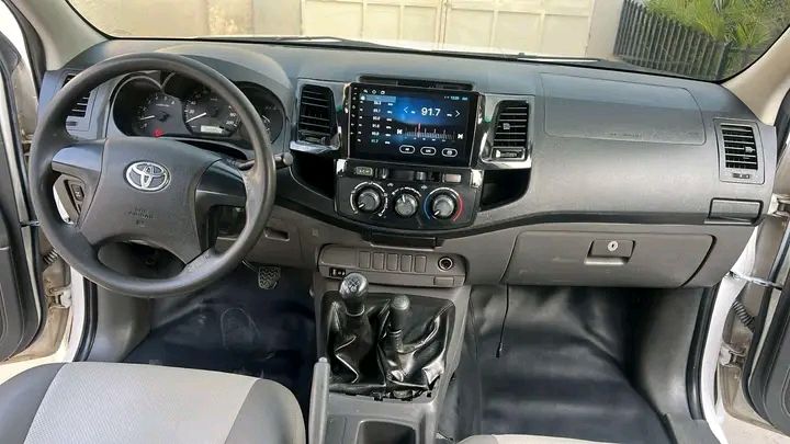 Toyota Hilux • 2019 • 50,000 km 2
