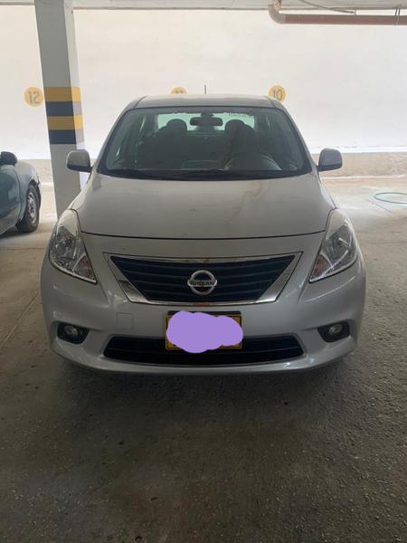 Nissan Versa • 2013 • 88,000 km 5