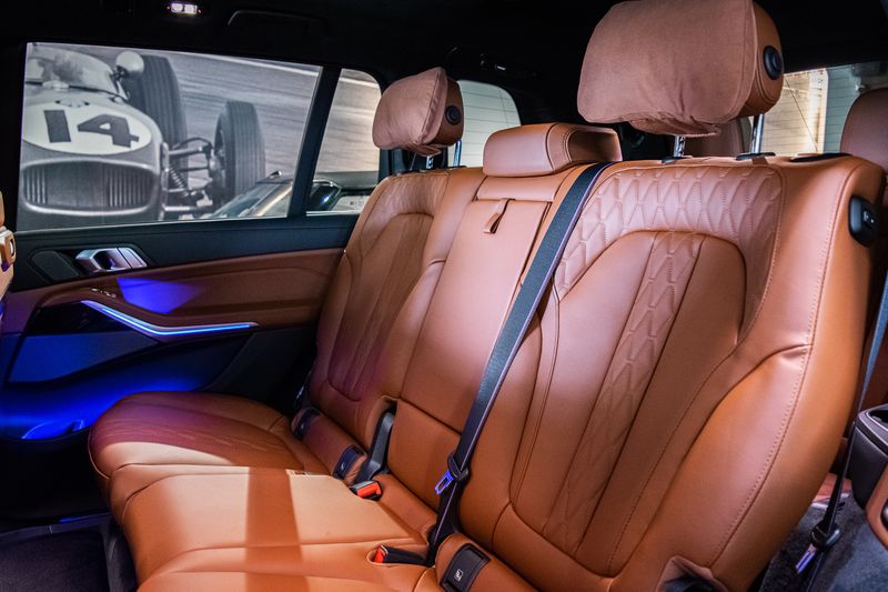 BMW X7 • 2024 • 2,100 km 6