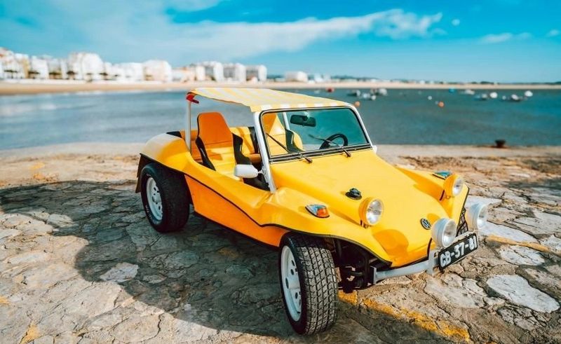 Volkswagen Beetle • 1964 • 17,338 km 6