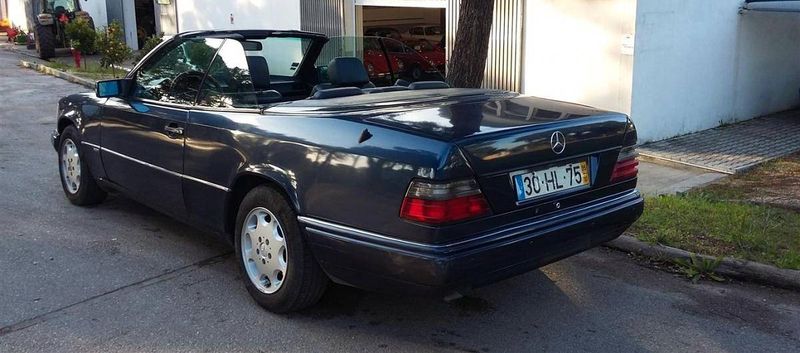 Mercedes-Benz 200 E • 1996 • 200,000 km 2