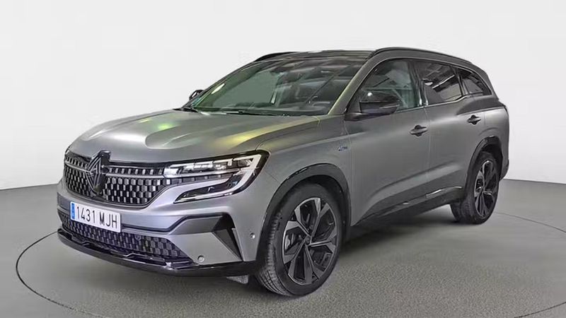 Renault Espace • 2023 • 26,578 km 3