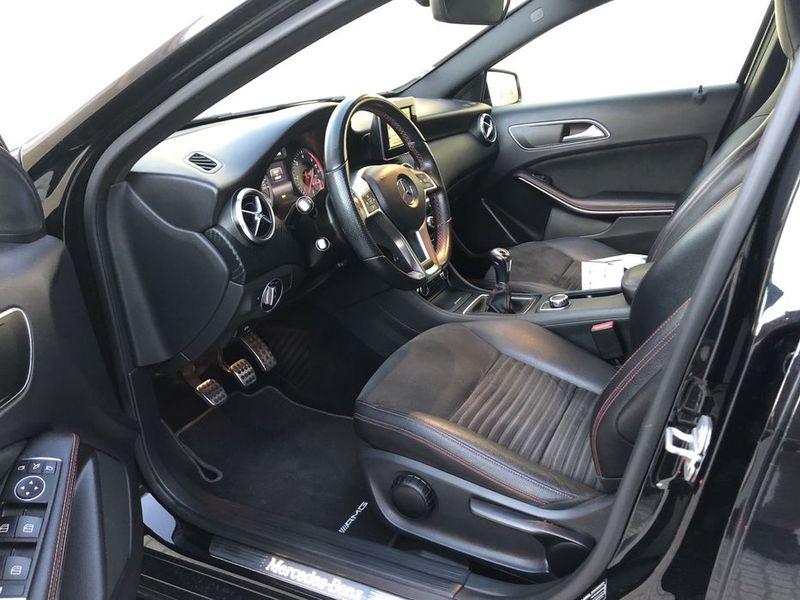 Mercedes-Benz A • 2014 • 102,000 km 2