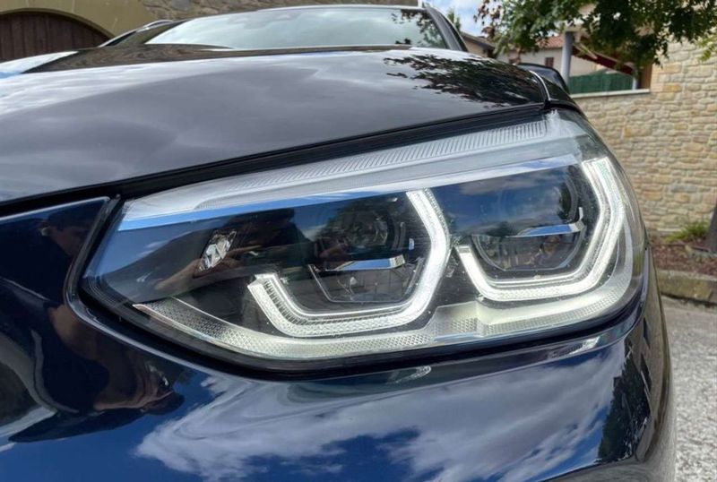 BMW X3 • 2018 • 112,000 km 11