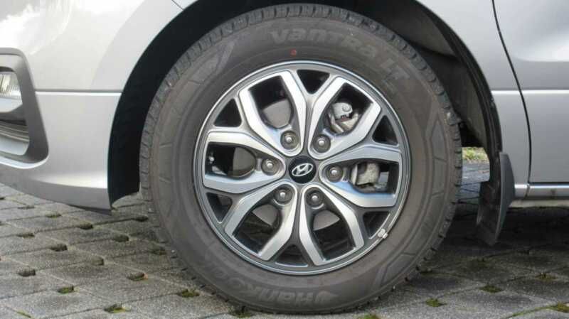 Hyundai H1 • 2019 • 46,400 km 8