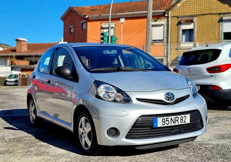 Toyota Aygo • 2013 • 28,000 km 1