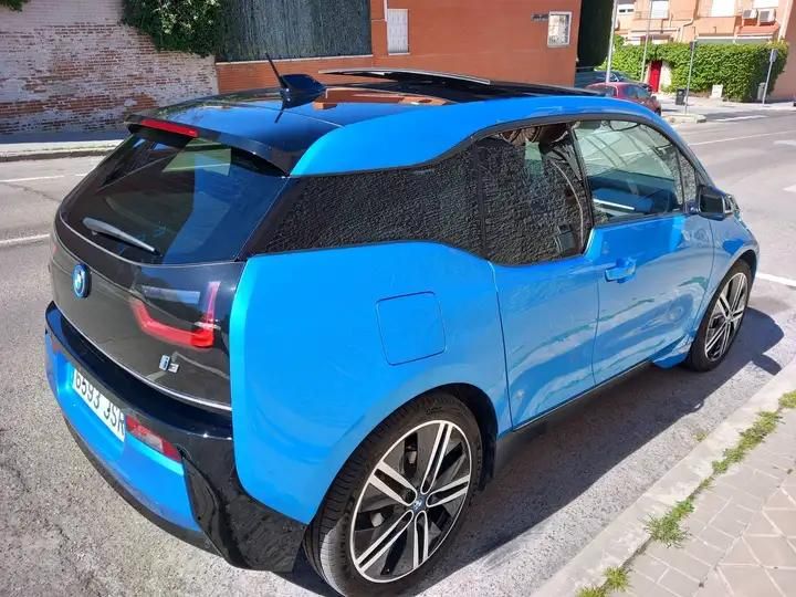 BMW i3 • 2016 • 41,700 km 1