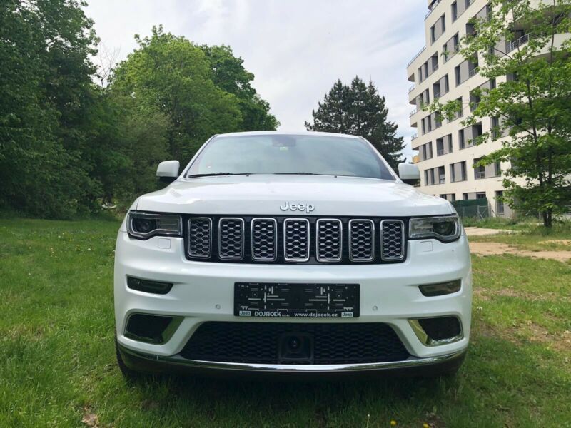 Jeep Grand Cherokee • 2019 • 53,581 km 2