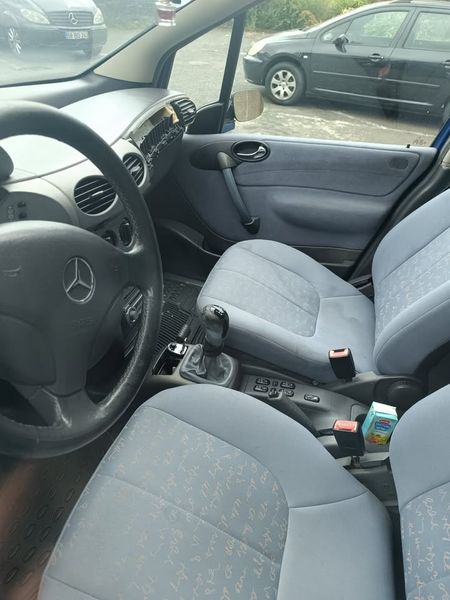 Mercedes-Benz 200 D • 1999 • 116,000 km 3