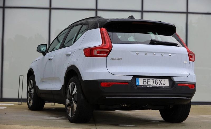 Volvo XC40 • 2023 • 1,000 km 1