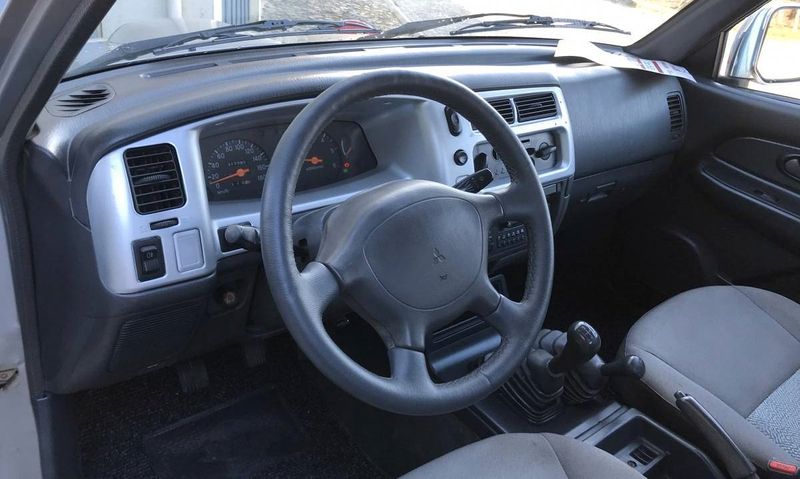 Mitsubishi L200 • 2000 • 200,000 km 4