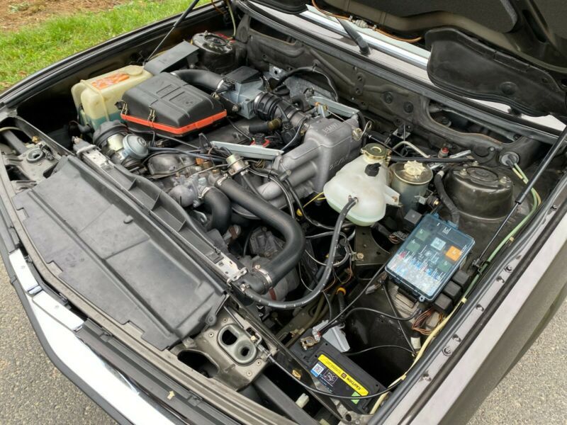 BMW 5 Series • 1986 • 116,470 km 16