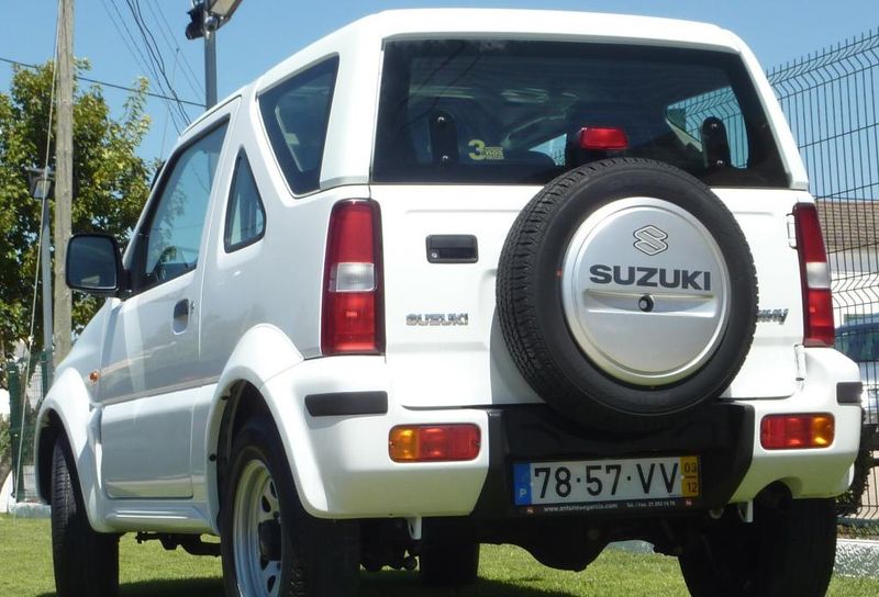 Suzuki Jimny • 2003 • 37,000 km 2